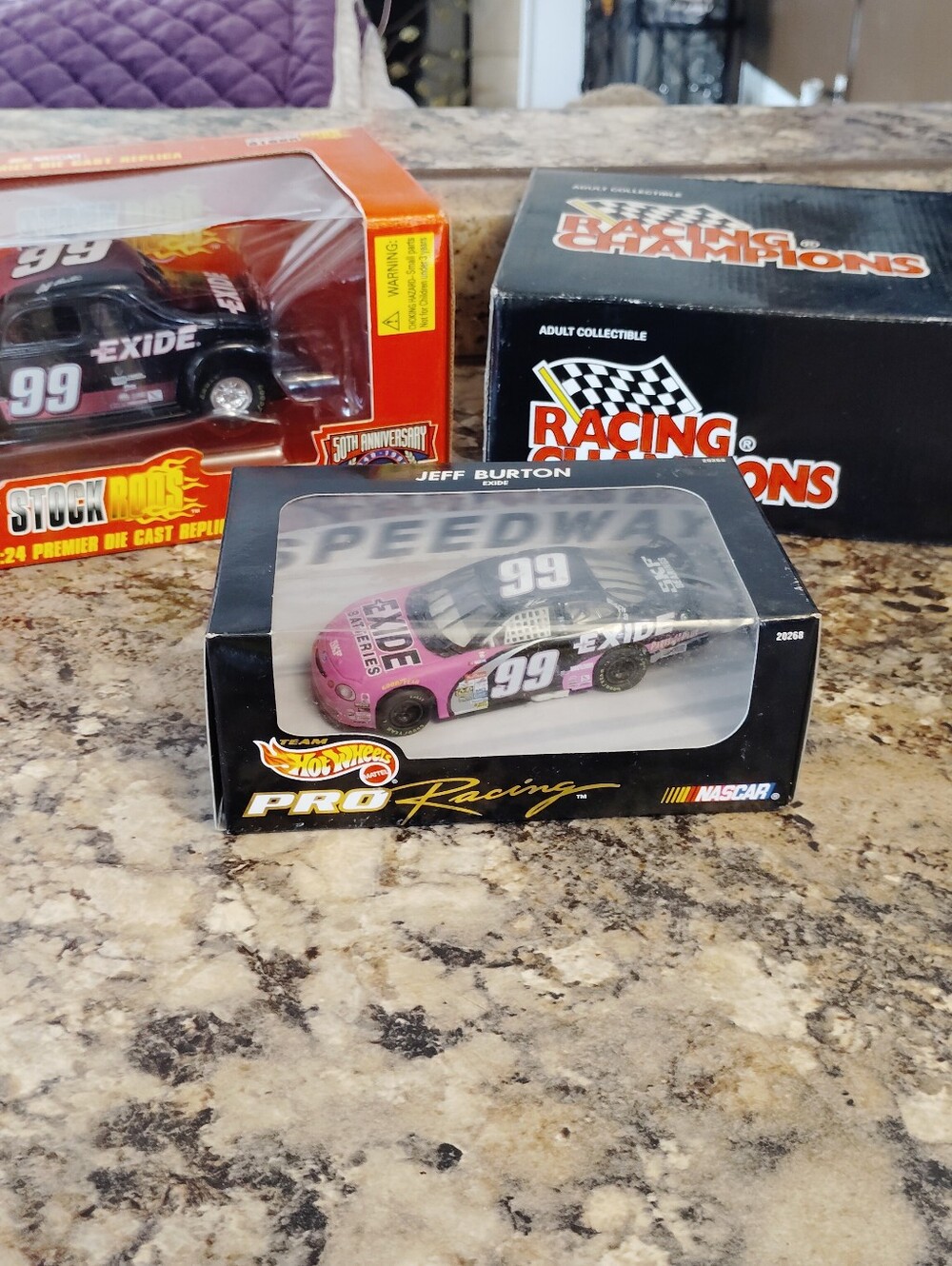 Title: Vintage NASCAR 1:24 Scale Die-Cast Collector Lot (3 Pcs) – Hot Wheels